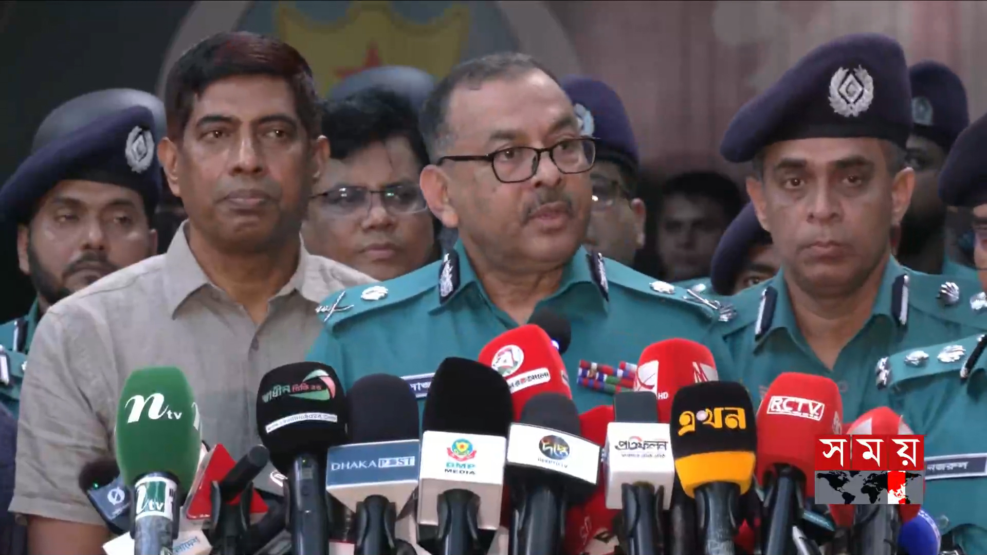 ডাকসু নির্বাচনকে ঘিরে কোনও শঙ্কা নেই: ডিএমপি কমিশনার