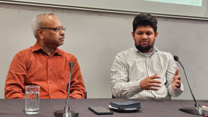 লন্ডনে রাজনৈতিক উত্তেজনা: মাহফুজ আলমের সভা ভেঙে দিল আ.লীগের বিক্ষোভ