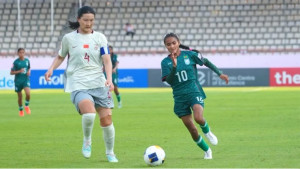 চীনের বিপক্ষে লড়াই করে হারল বাংলাদেশ