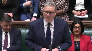 ইরান যুদ্ধে জড়াতে কোনো চাপেই ‘নতি স্বীকার করবেন না’ যুক্তরাজ্যের প্রধানমন্ত্রী