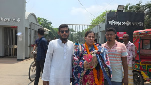 অবশেষে মুক্তি পেলেন সেই যুব মহিলা লীগ নেত্রী