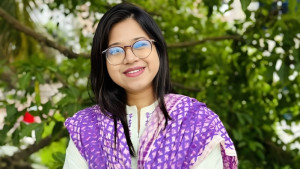 মনিরা শারমিনের মনোনয়ন স্থগিত