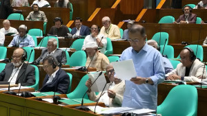 আমরা হাম পরিস্থিতি মোকাবিলার চেষ্টা করছি: প্রধানমন্ত্রী