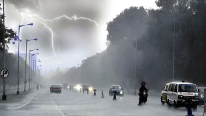 ৭ বিভাগে বজ্রবৃষ্টির আভাস