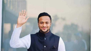 আওয়ামী লীগের রাজনীতি চালিয়ে যেতে চান সাকিব