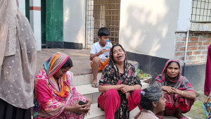 যুবককে বাড়ি থেকে ডেকে নিয়ে হত্যা