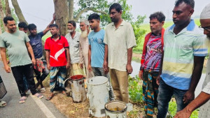 এক রাতেই বিদ্যুতের ৭ ট্রান্সফরমার চুরি, ফসল নষ্টের শঙ্কা
