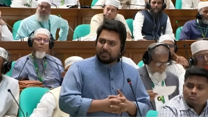 রাষ্ট্রপতিকে অপসারণ করে গ্রেপ্তারের প্রয়োজন: নাহিদ ইসলাম