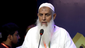 হজযাত্রীদের সেবা না করতে পারলে পদত্যাগ করা উচিত: ধর্মমন্ত্রী