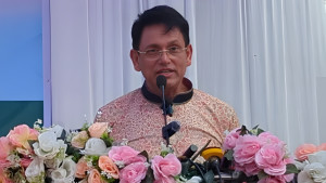 বট বাহিনী ভুয়া ফটোকার্ড বানিয়ে ট্রল করে: শিক্ষামন্ত্রী