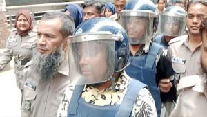 হাসপাতালে চাঁদা দাবি: প্রধান আসামি মঈনসহ রিমান্ডে ৩