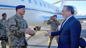 আসিম মুনিরের হাতে ট্রাম্পের বার্তায় কী ছিল ইরানের জন্য