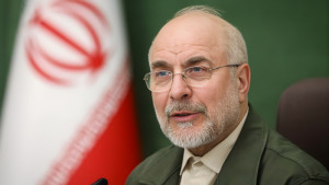 ইরানের হাতে ‘নতুন তুরুপের তাস’—হুঁশিয়ারি স্পিকার গালিবাফের