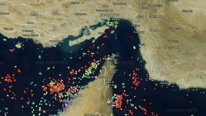 হরমুজ ‘গোপনে’ অতিক্রমের চেষ্টা, ২ জাহাজ জব্দ করে নিজেদের জলসীমায় নিল ইরান