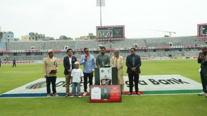 মিরপুরে আবেগঘন বিদায় রুবেলের