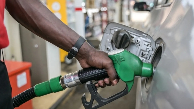 অপরিবর্তিতই থাকছে জ্বালানি তেলের দাম