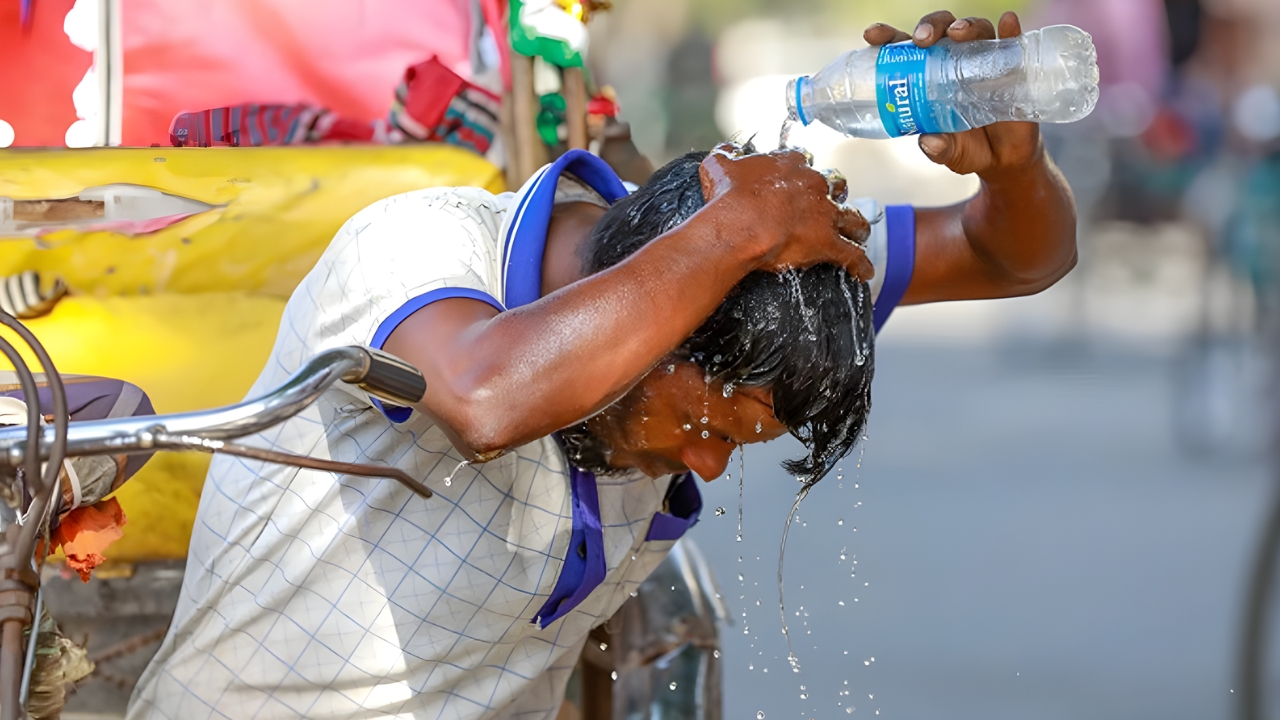 গরম নিয়ে দুঃসংবাদ দিল আবহাওয়া অধিদপ্তর