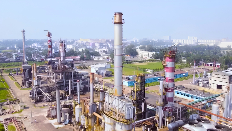 সংকটে থাকা ইস্টার্ন রিফাইনারির ভবিষ্যৎ কী