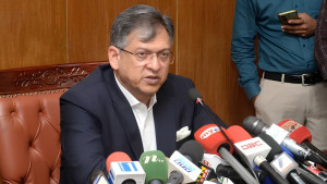 জনপ্রত্যাশা পূরণে সমঝোতার ভিত্তিতে সংবিধান সংশোধন হবে: স্বরাষ্ট্রমন্ত্রী