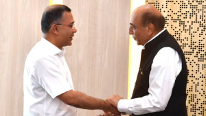 প্রধানমন্ত্রীর সঙ্গে ভারতীয় হাইকমিশনারের সাক্ষাৎ, যা নিয়ে আলোচনা হলো