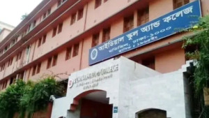 এক রাতেই মতিঝিল আইডিয়ালের ৪৬ শিক্ষককে বদলি