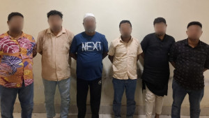 গুলশানে কার্যক্রম নিষিদ্ধ আ. লীগের ৬ নেতাকর্মী গ্রেপ্তার