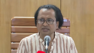 শেখ হাসিনাকে ধরে-বেঁধে ফিরিয়ে আনতে চাই: প্রধানমন্ত্রীর উপদেষ্টা