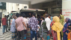বিদ্যুৎস্পৃষ্ট স্বামীকে বাঁচাতে গিয়ে প্রাণ গেল স্ত্রীরও