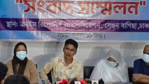 ‘আশিক বাহিনী’র বিরুদ্ধে চাঁদাবাজির অভিযোগ ইন্টারনেট ব্যবসায়ীর
