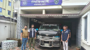 কক্সবাজারে ছিনতাই, ৩ বছর পর ঢাকায় মিলল মাইক্রোবাস