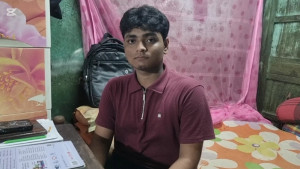 অভাব থামাতে পারেনি অরিত্রকে, প্রাইভেট ছাড়াই পেল জিপিএ-৫