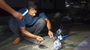 মধ্যরাতে কোর্ট স্টেশনে বোমাতঙ্ক, পরে ব্যাগে মিলল ইটের টুকরা