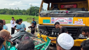 দুই সপ্তাহ না যেতেই একই সড়কে আরও ৪ জনের প্রাণহানি