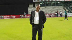 দেশ ছাড়ছেন বিসিবি সভাপতি আমিনুল!