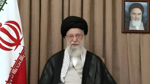 আয়াতুল্লাহ খামেনিকে ‘নিরাপদ এলাকায়’ সরিয়ে নেওয়া হয়েছে