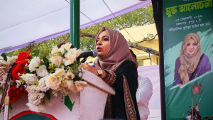 ‘আপনারা গণতন্ত্র পুনরুদ্ধারের জন্য ভোট দেবেন’