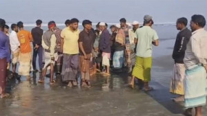 কক্সবাজারে সৈকতে ভেসে এলো তরুণ-তরুণীর মরদেহ