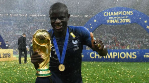 অবশেষে ইউরোপ ফুটবলে ফিরলেন কান্তে