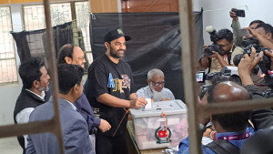 লাইফে ফার্স্ট ভোট দিলাম: তামিম