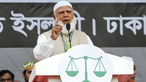 জিতলেন জামায়াত আমির