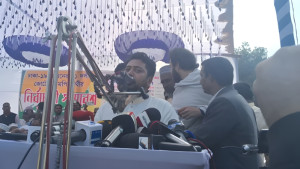 বাংলাদেশের মানুষ আজ পরিবর্তন চায় : নাহিদ ইসলাম