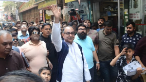 পাটওয়ারীকে দিয়ে আল্লাহ আমার ধৈর্যের পরীক্ষা নিচ্ছেন: মির্জা আব্বাস