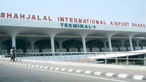 বিমানবন্দরে পৌনে ৪ কোটি টাকার বিদেশি মুদ্রাসহ আটক ২