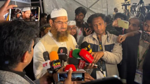 রাত ৩টায় ইসিতে মামুনুল হক