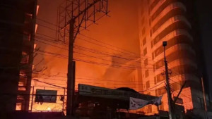 কারওয়ান বাজারে আগুন