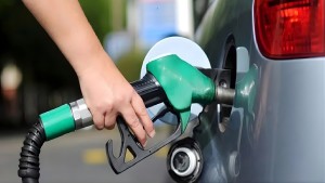 কমলো জ্বালানি তেলের দাম