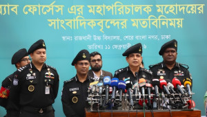 নির্বাচনে যাদের ঝুঁকি নিয়ে র‍্যাব ডিজির হুঁশিয়ারি