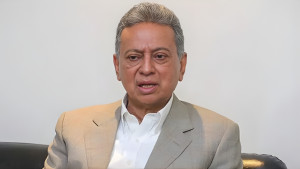 নাজুক অর্থনীতি পুনরুদ্ধারে ট্যাক্স বাড়ানো হবে: অর্থমন্ত্রী