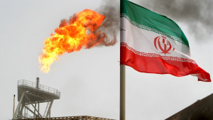 ইরানে হামলা: বিশ্ব জ্বালানি বাজারে কী প্রভাব পড়বে