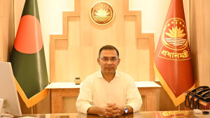 প্রথমবারের মতো তেজগাঁও কার্যালয়ে অফিস করছেন প্রধানমন্ত্রী